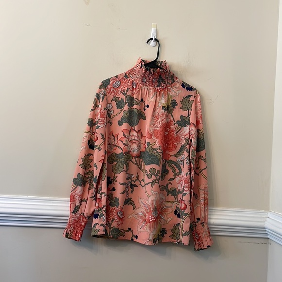 TUCKERNUCK
Chantilly Vine Sadie Top PEACH - Picture 6 of 8